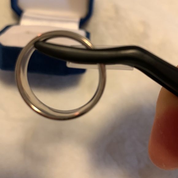 14k White Gold Benchmark 6mm Carved Mens Wedding Ring - Picture 4 of 8